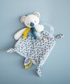  - yoca koala - avec hochet 