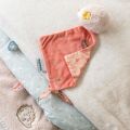  - mila zoë lana - comforter hedgehogg pink orange 22 cm 