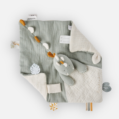  - tiga stegi et ops - dinosaure vert mousseline coton 25 cm 