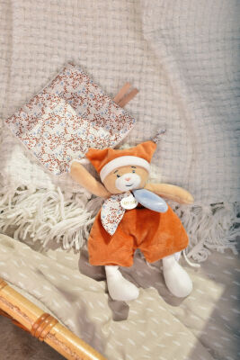  - polochon lours - peluche avec orange bleu 22 cm 