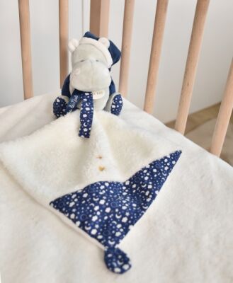  - glow in the dark - plush with comforter hippopotamus blue white 25 cm 