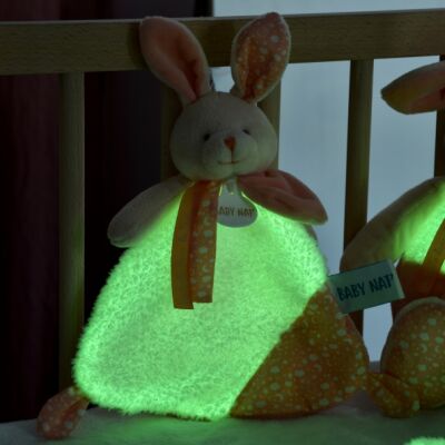 - je brille dans nuit - lapin rose orangé blanc 25 cm 