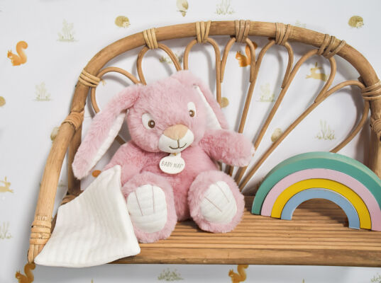  - malow lapin - peluche avec rose 25 cm 