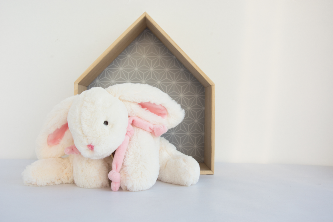 Doudou et compagnie lapin bonbon rose