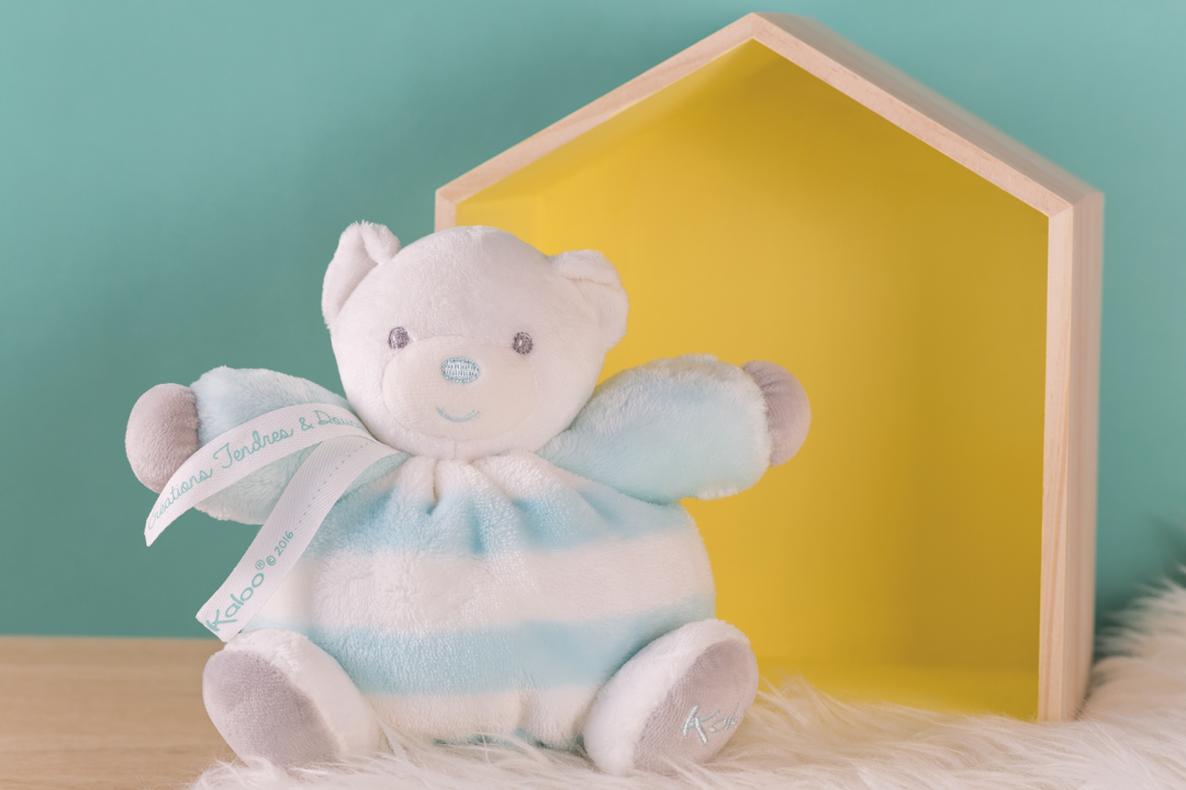 Kaloo bébé pastel doudou ours bleu